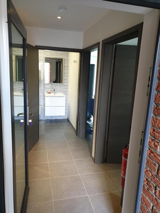 Le Berc'Aye Apartment Bagian luar foto
